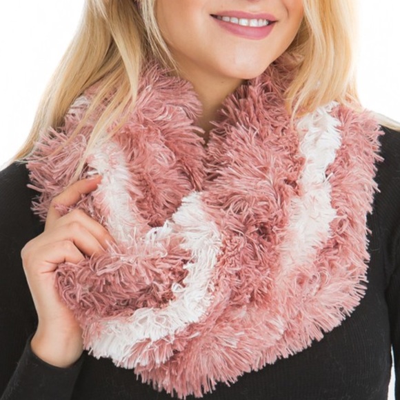 Plush Faux Fur Soft Cozy WrapAround Infinity Scarf - Picture 2 of 7
